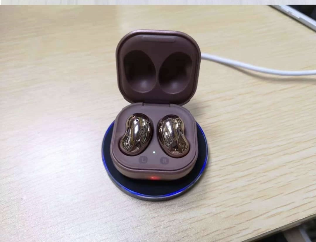 هدفون بلوتوثی مدل Galaxy Buds Live محصول بانو مد Products